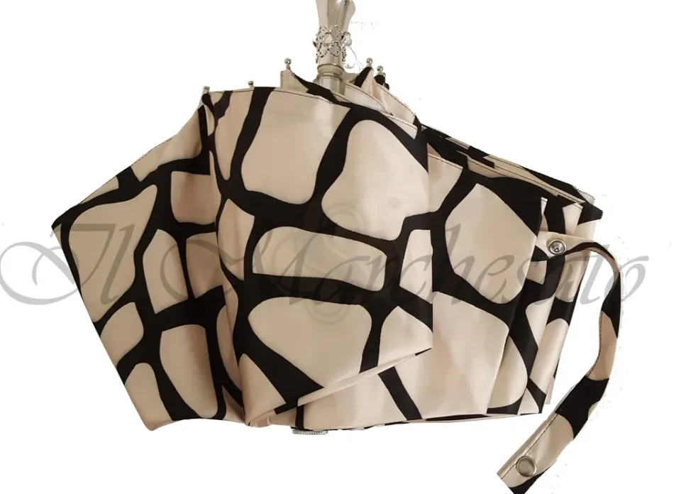 Fashion Il Marchesato Ombrello pieghevole elegante leggero crema e nero